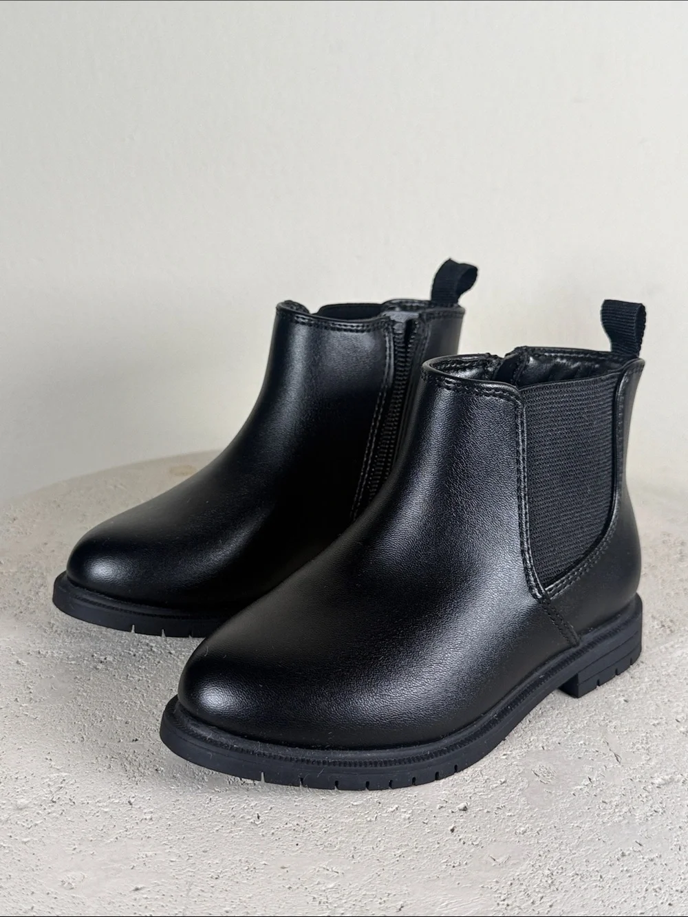 Cat & Jack classic black